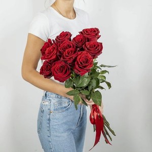 Букет из высоких красных роз Эквадор 11 шт. (70 см)