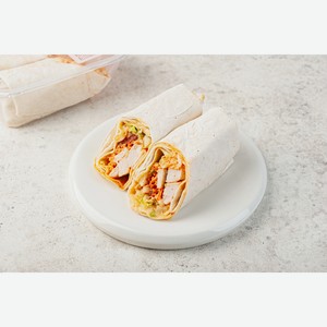 Сэндвич ролл с курицей и соусом чипотле