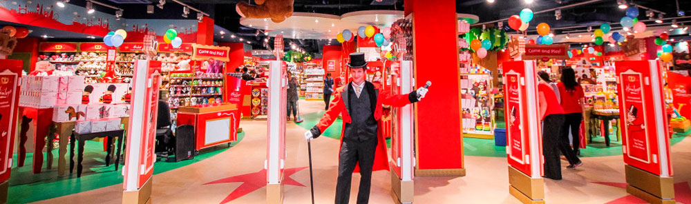 Hamleys фото магазина