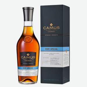 Коньяк Camus VS в подарочной упаковке 0.7 л.