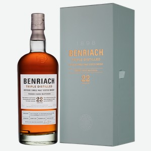 Виски Benriach 22 Years Three Cask Matured в подарочной упаковке 0.7 л.