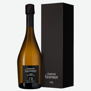 Шампанское Terre Premier Cru Extra Brut в подарочной упаковке 0.75 л.