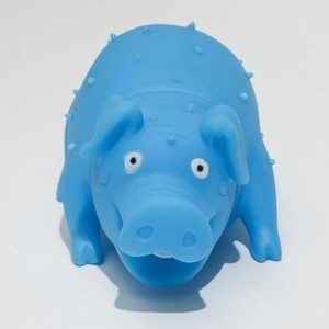Игрушка для собак Пижон пищащая Веселая свинья хрюкающая светящаяся 19 см голубая